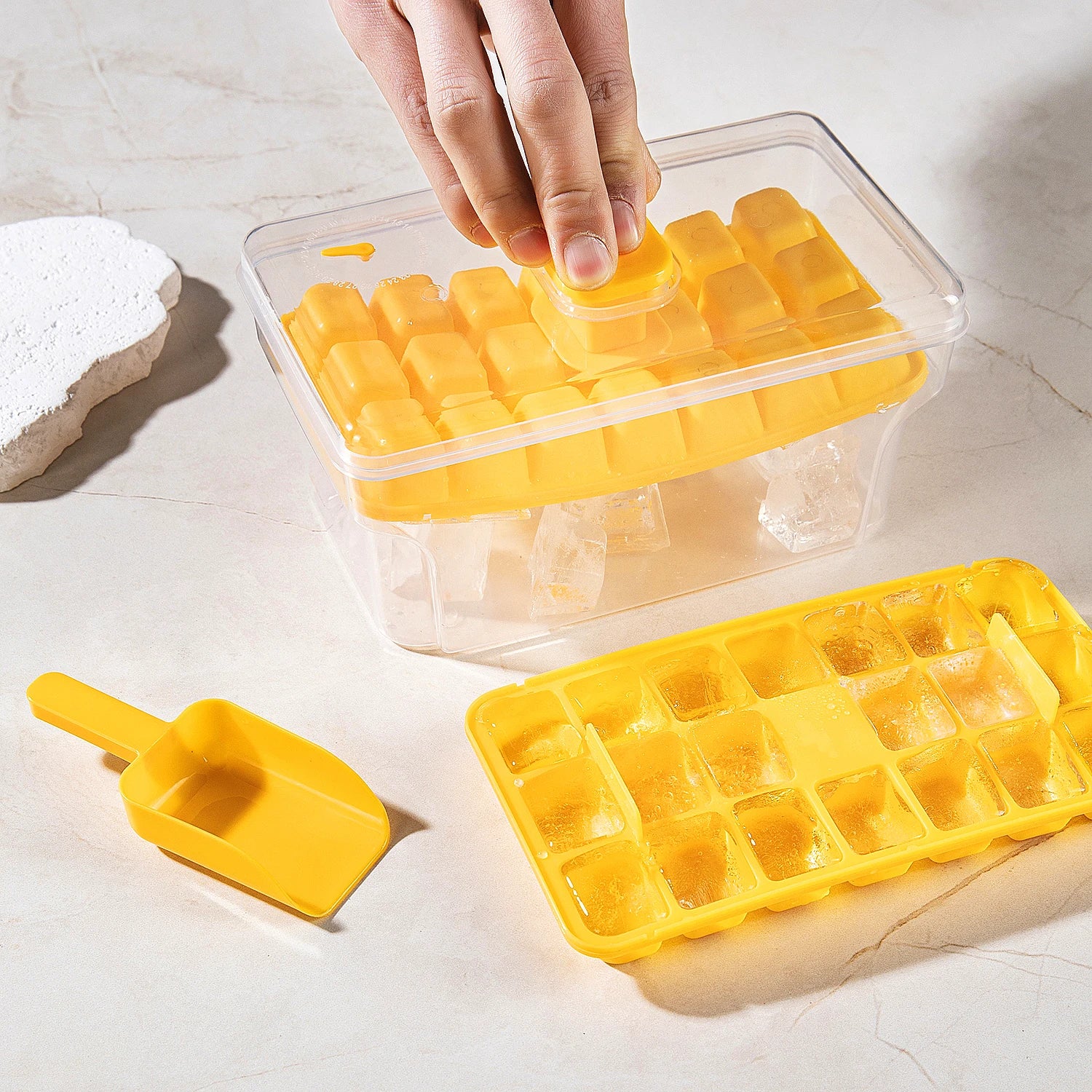 QuickRelease Ice Cube Tray Set